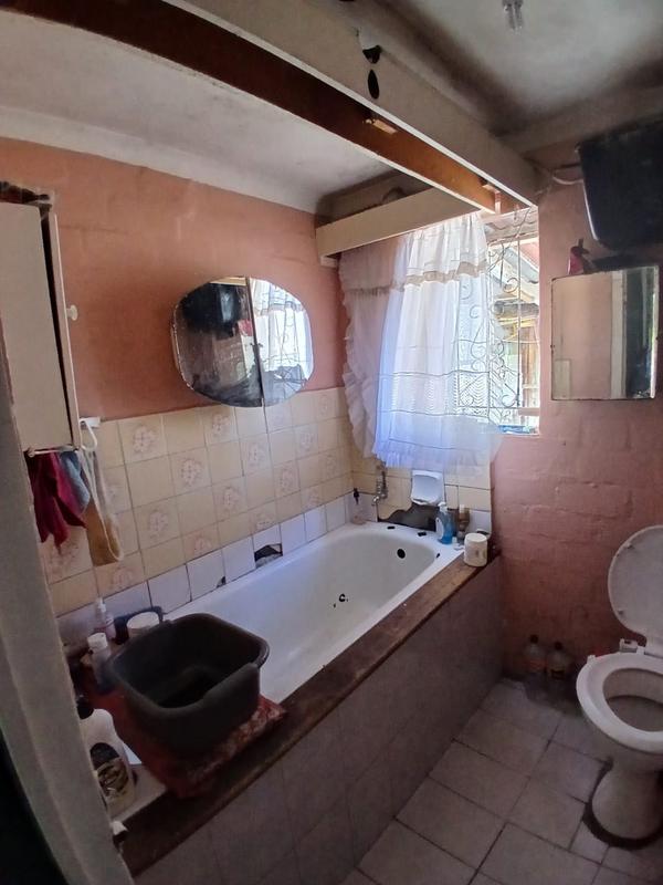2 Bedroom Property for Sale in Steenberg Western Cape